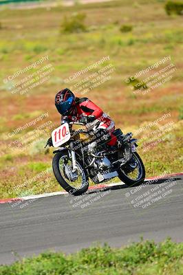 media/Apr-14-2024-Classic Track Day (Sun) [[4353457701]]/Practice/